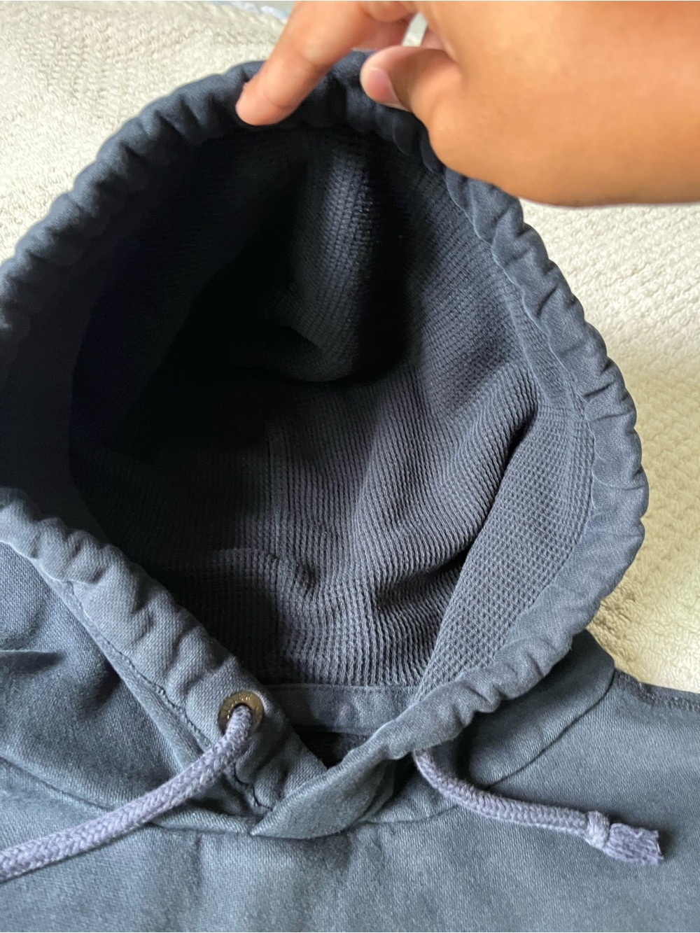 Hollister Navy Blue Hoodie with Yellow Logo - Picture 4 of 10